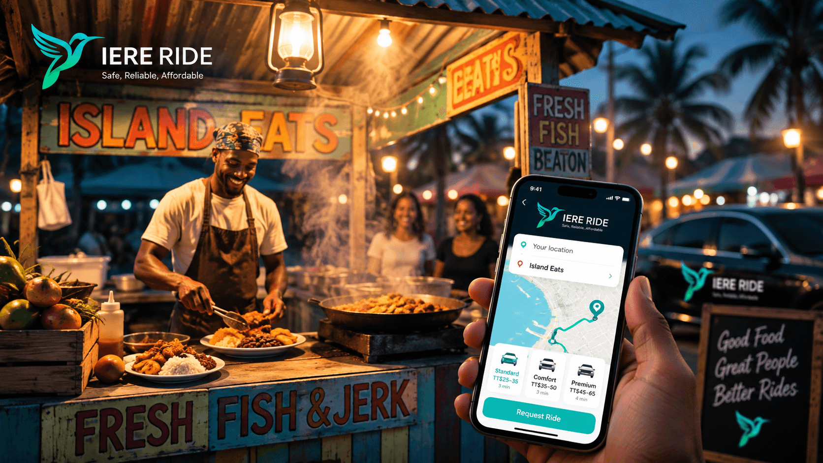 Mano sosteniendo la app IERE RIDE frente a un puesto de comida tropical con un chef sonriente.